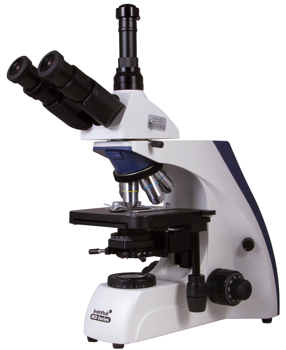Microscopio trinocular Levenhuk MED 30T