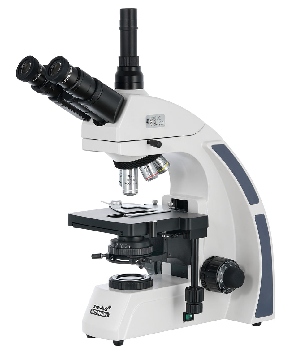 Microscopio trinocular Levenhuk MED 40T