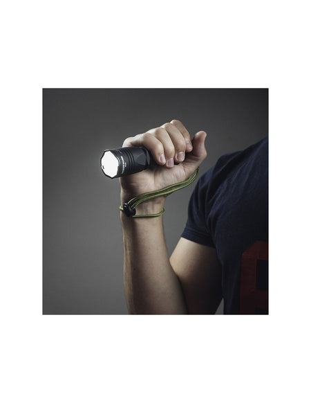 Linterna led ARMYTEK Dobermann Pro Magnet USB - luz blanca