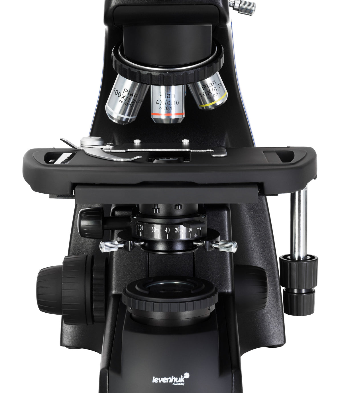 Microscopio trinocular digital Levenhuk D870T 8M