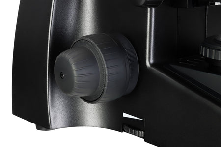 Microscopio trinocular digital Levenhuk D870T 8M