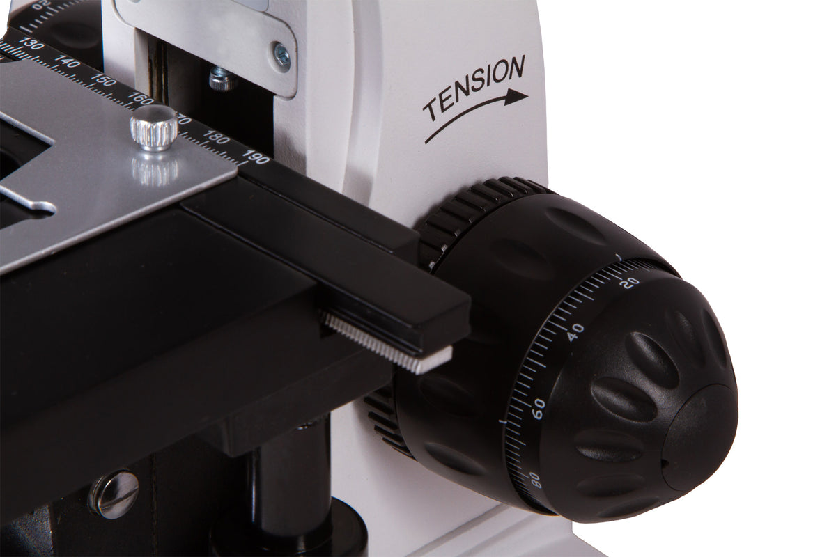 Microscopio trinocular Levenhuk MED 25T