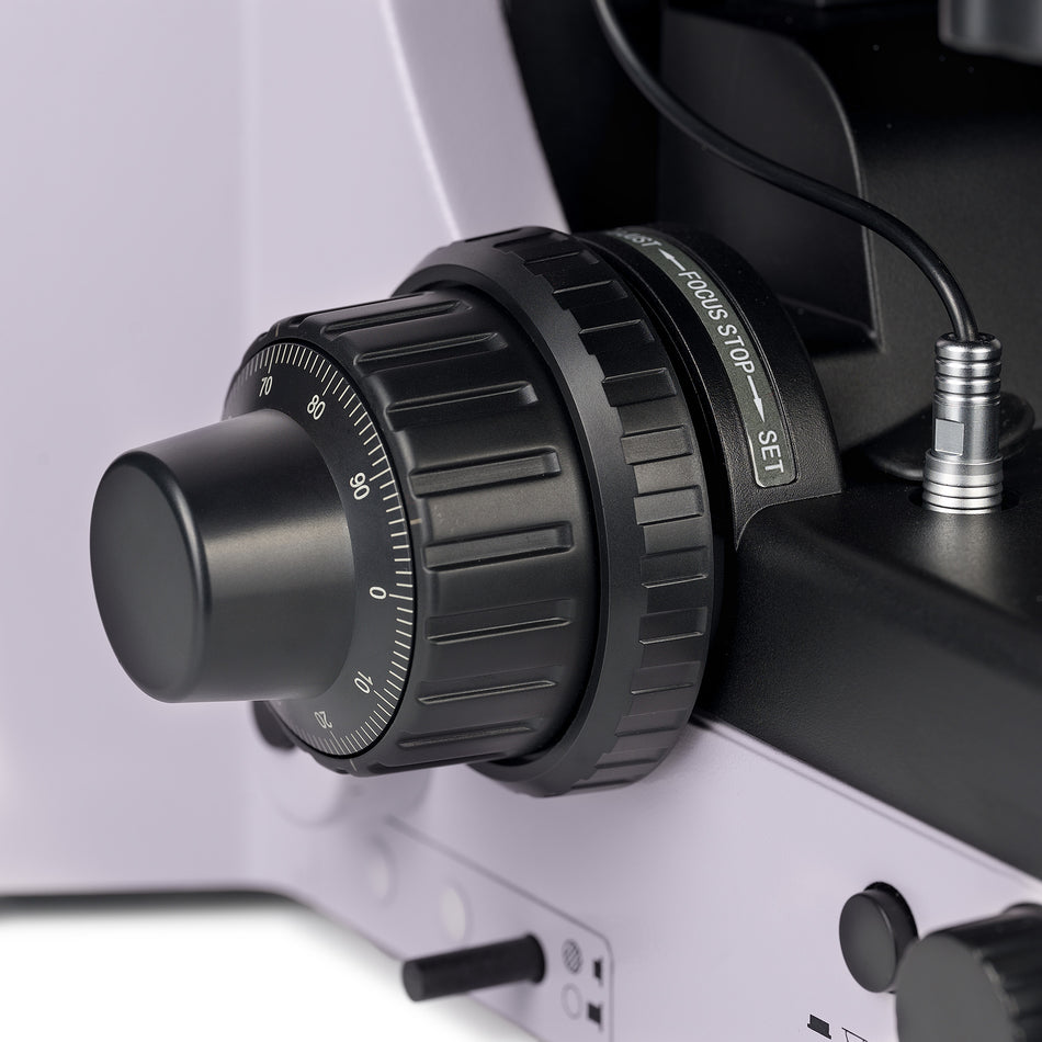 Microscopio digital biológico MAGUS Bio D290T LCD