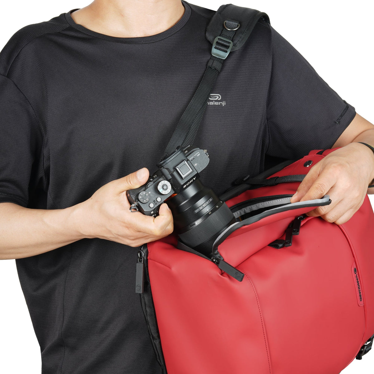 Vanguard Veo Lite B20L RD - Mochila fotográfica para cámara y objetivos