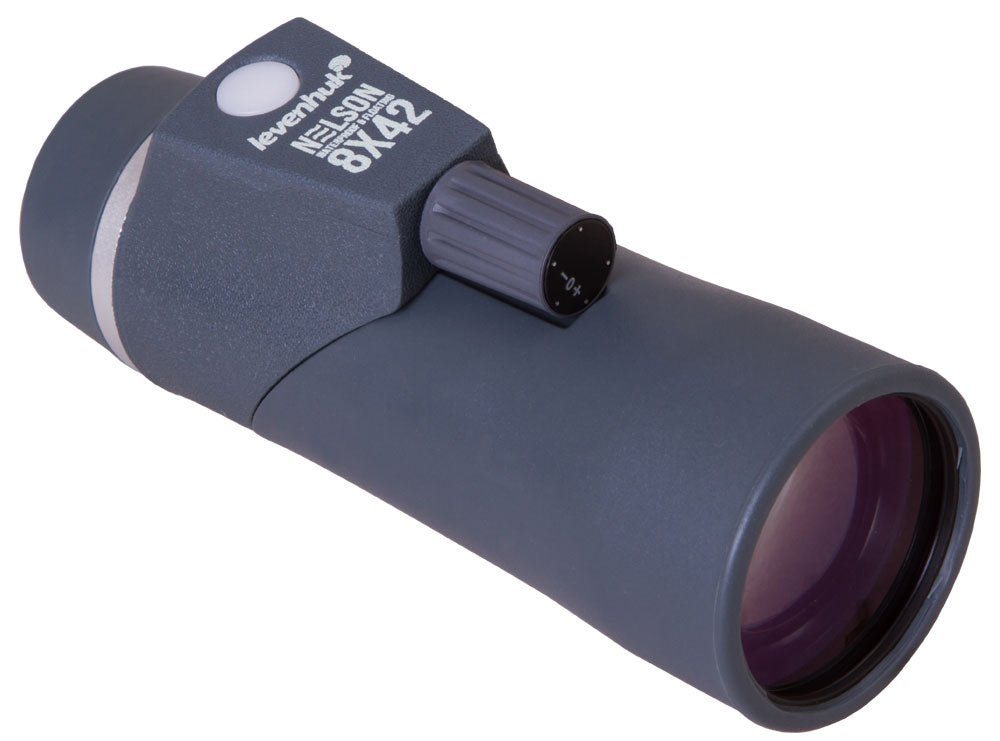 Monocular Levenhuk Nelson 8x42 con retícula y brújula