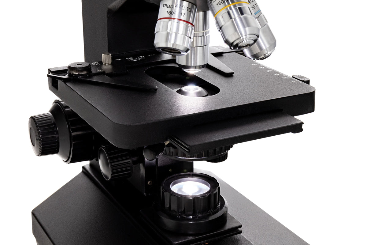 Microscopio trinocular digital Levenhuk D870T 8M
